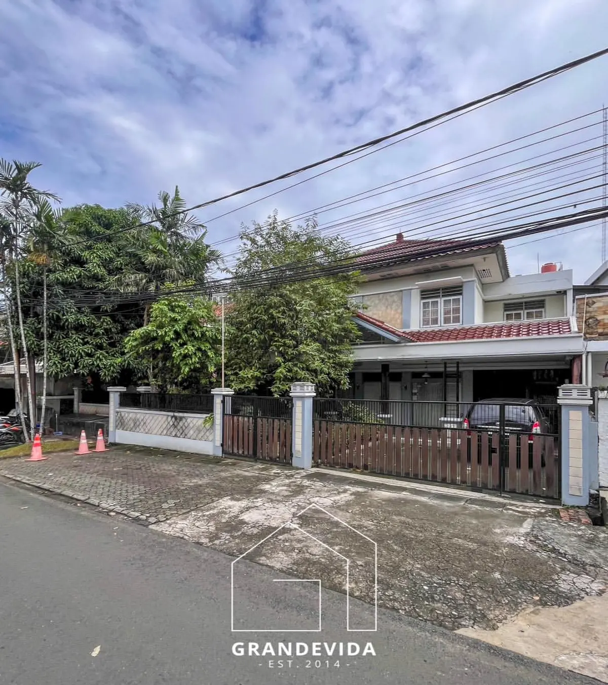 Jual Rumah Kebayoran Baru Cocok Untuk Hunian Atau Komersial