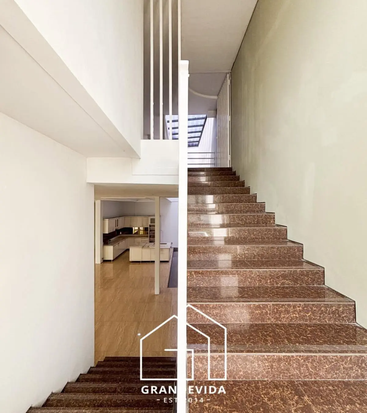 Rumah dijual di Pondok Indah Jakarta Selatan - Rumah Dijual Murah Pondok Indah Jakarta Selatan Baru Renovasi (kamar tidur)