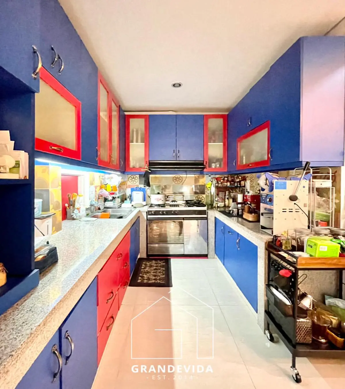 Rumah dijual di Pondok Indah Jakarta Selatan - Rumah Dijual Murah Pondok Indah Jakarta Selatan Turun Harga (ruang tamu)