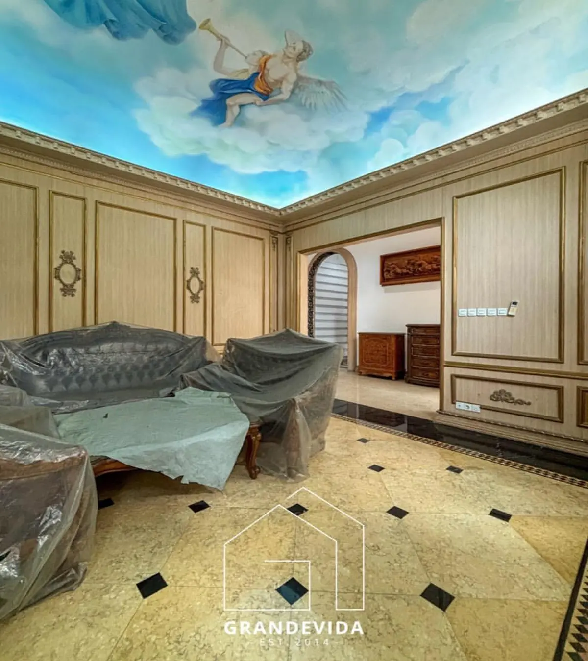 Rumah dijual di Pondok indah Jakarta Selatan - Rumah Dijual Murah Pondok Indah Jakarta Selatan | Design European Classic (tampak samping)