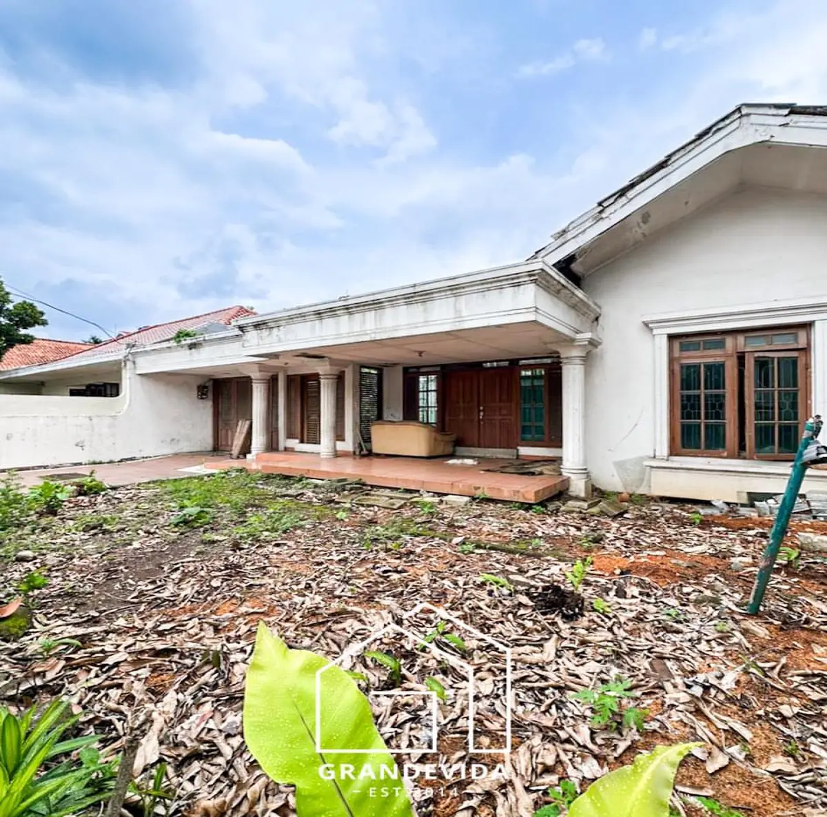 Rumah dijual di Cipete Jakarta Selatan - Rumah Dijual Murah Cipete Jakarta Selatan | Rumah Hitung Tanah dalam Komplek (ruang tamu)