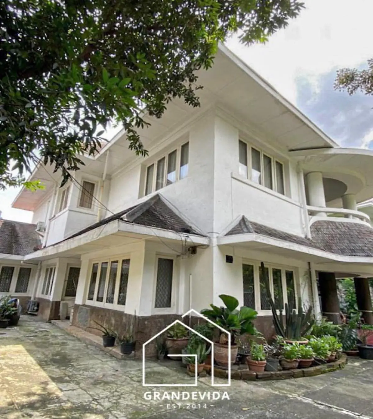 Rumah dijual di Menteng Jakarta Pusat - Jual Rumah Menteng Jakarta Pusat Cocok Dibangun Ulang