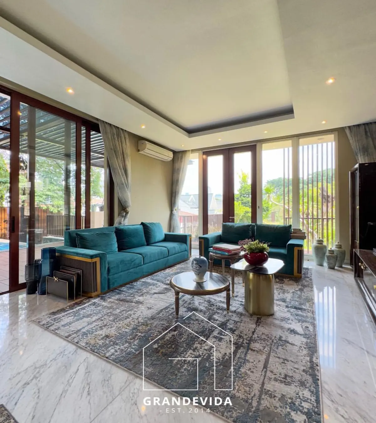 Rumah Dijual Murah Simprug Golf Senayan Jakarta Selatan Turun Harga