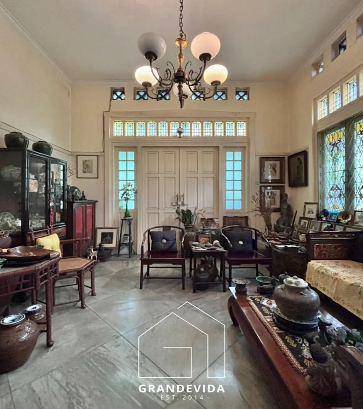 Rumah dijual di Menteng Jakarta Pusat - Jual Rumah Menteng Jakarta Pusat Colonial House