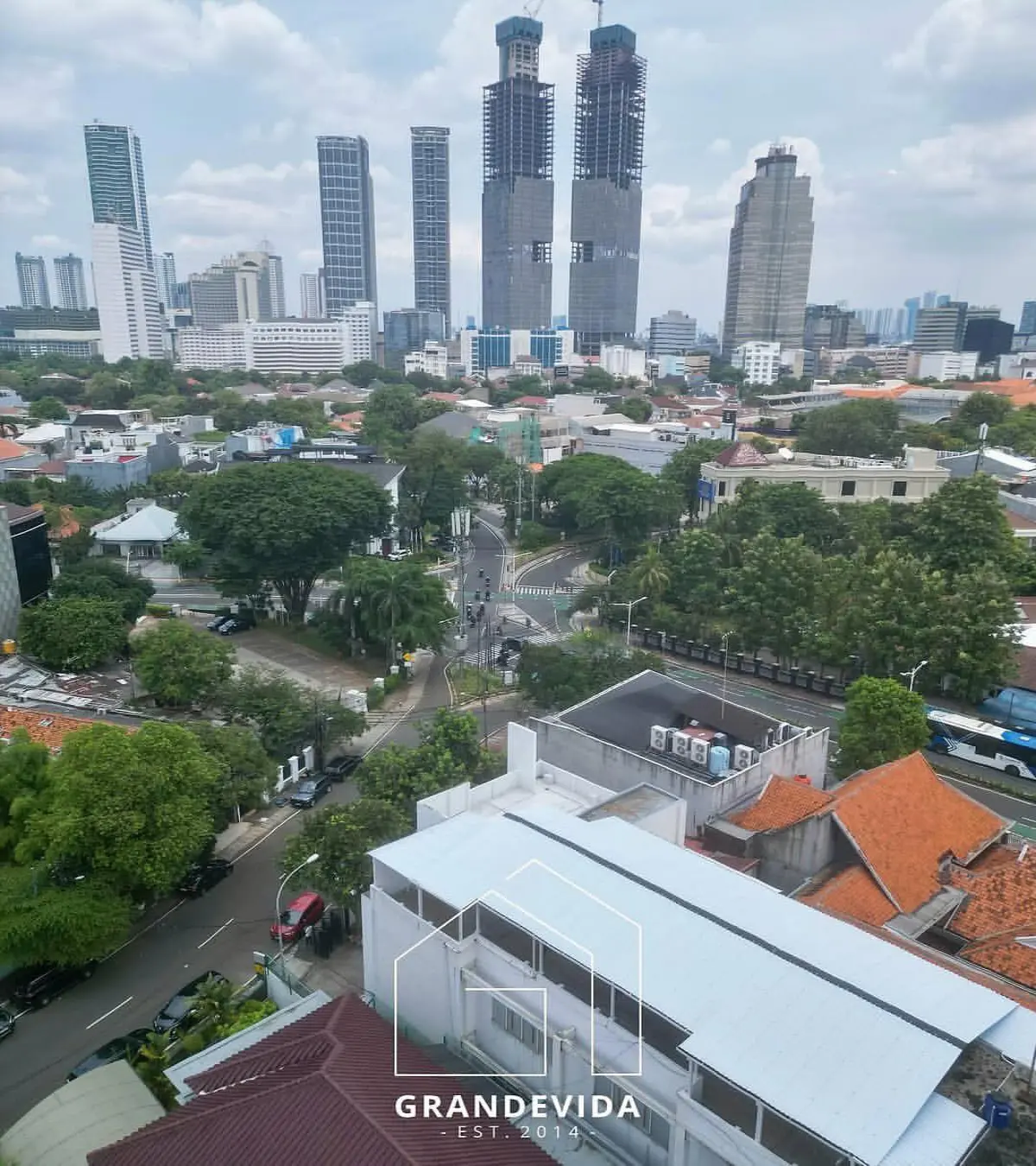 Rumah dijual di Menteng Jakarta Pusat - Jual Mini Building Menteng Jakarta Pusat Cocok Untuk Kantor
