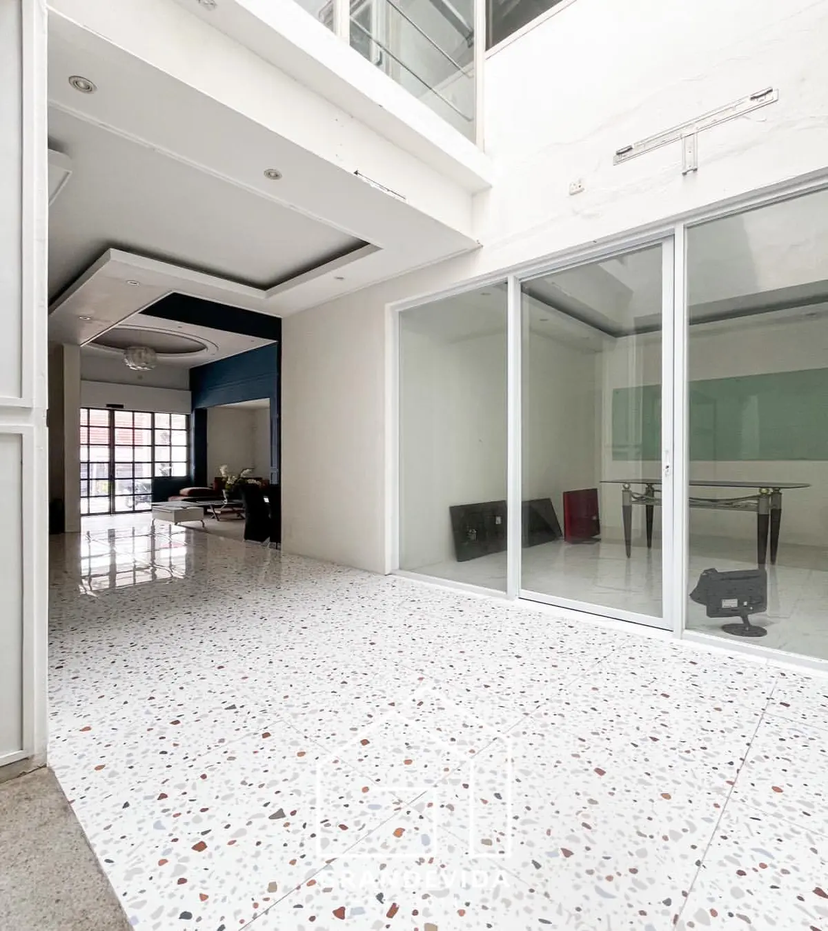 Rumah dijual di kebayoran baru jakarta selatan - Dijual Murah Ruko Kebayoran Baru Jakarta Selatan Cocok Untuk Usaha (kamar mandi)
