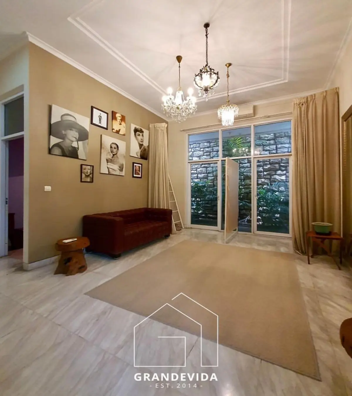 Rumah Mewah Dijual Simprug Golf Senayan Jakarta Selatan