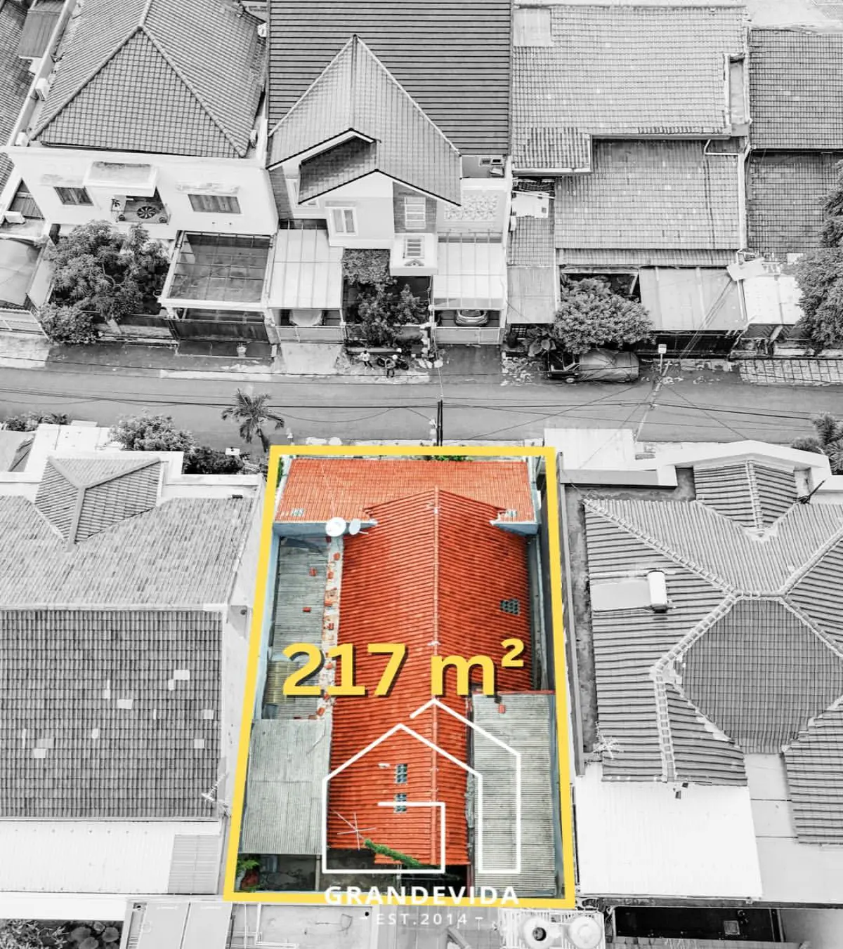 Rumah dijual di kebayoran baru jakarta selatan - Rumah Dijual Kebayoran Baru Jakarta Selatan Rumah lama Hitung Tanah (ruang tamu)