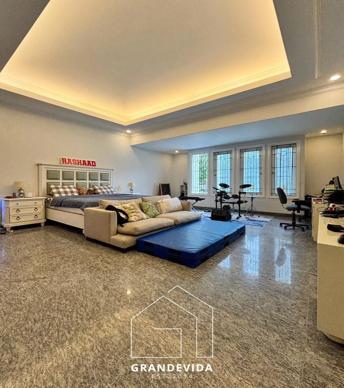 Rumah dijual di Kemang Jakarta Selatan - Dijual Rumah Mewah Kemang Jakarta Selatan dalam komplek