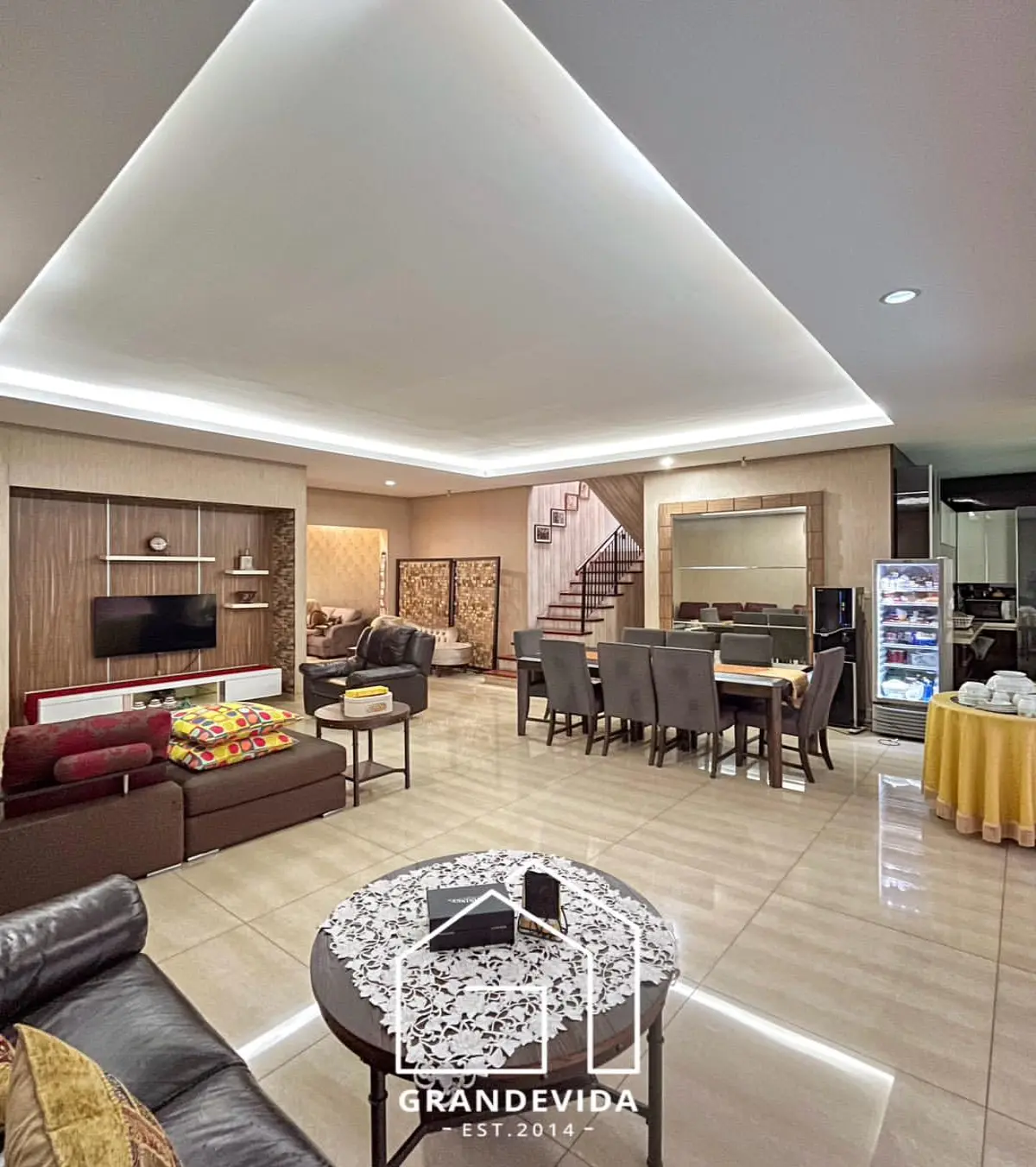 Rumah dijual di pondok indah jakarta selatan - Rumah Dijual Pondok Indah Jakarta Selatan Rumah Terawat Siap Huni (ruang tamu)