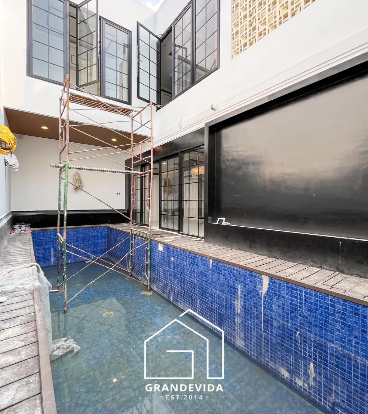 Rumah dijual di Pondok indah Jakarta Selatan - Jual Rumah Mewah Pondok Indah Jakarta Selatan Brand New (kamar tidur)