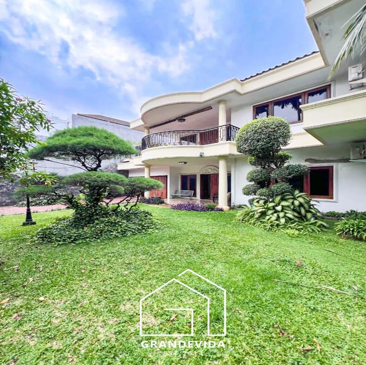 Rumah dijual di Cipete Jakarta Selatan - Rumah Mewah Dijual Cipete Siap Huni