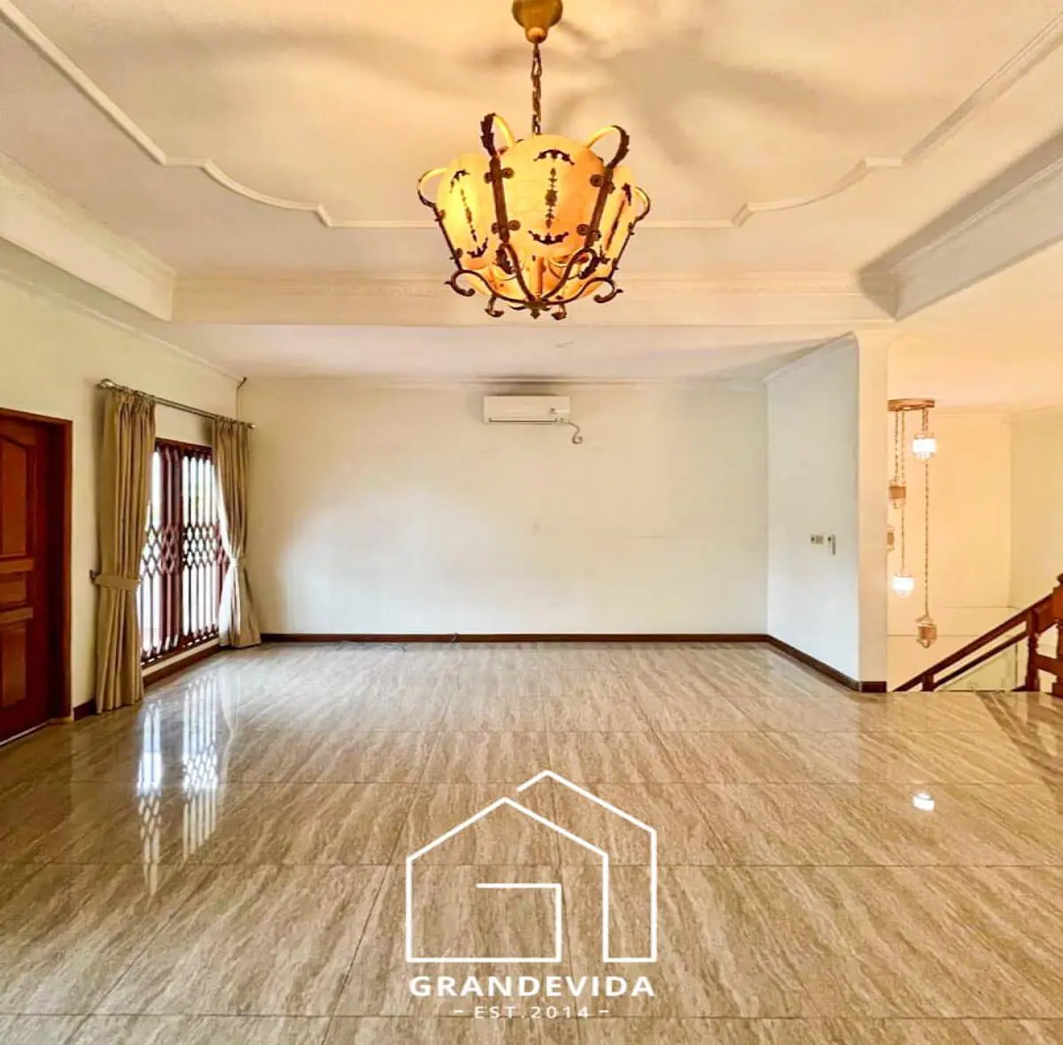 Rumah dijual di Cipete Jakarta Selatan - Rumah Mewah Dijual Cipete Siap Huni (kamar mandi)