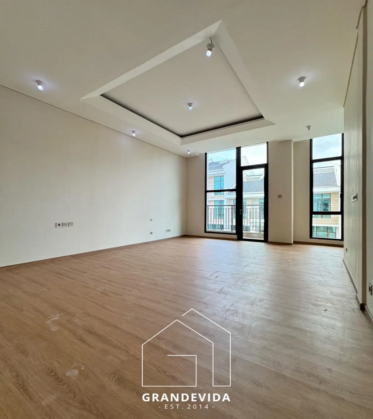 Rumah dijual di Pondok indah Jakarta Selatan - Jual Rumah Baru Pondok Indah Jakarta Selatan (tampak samping)