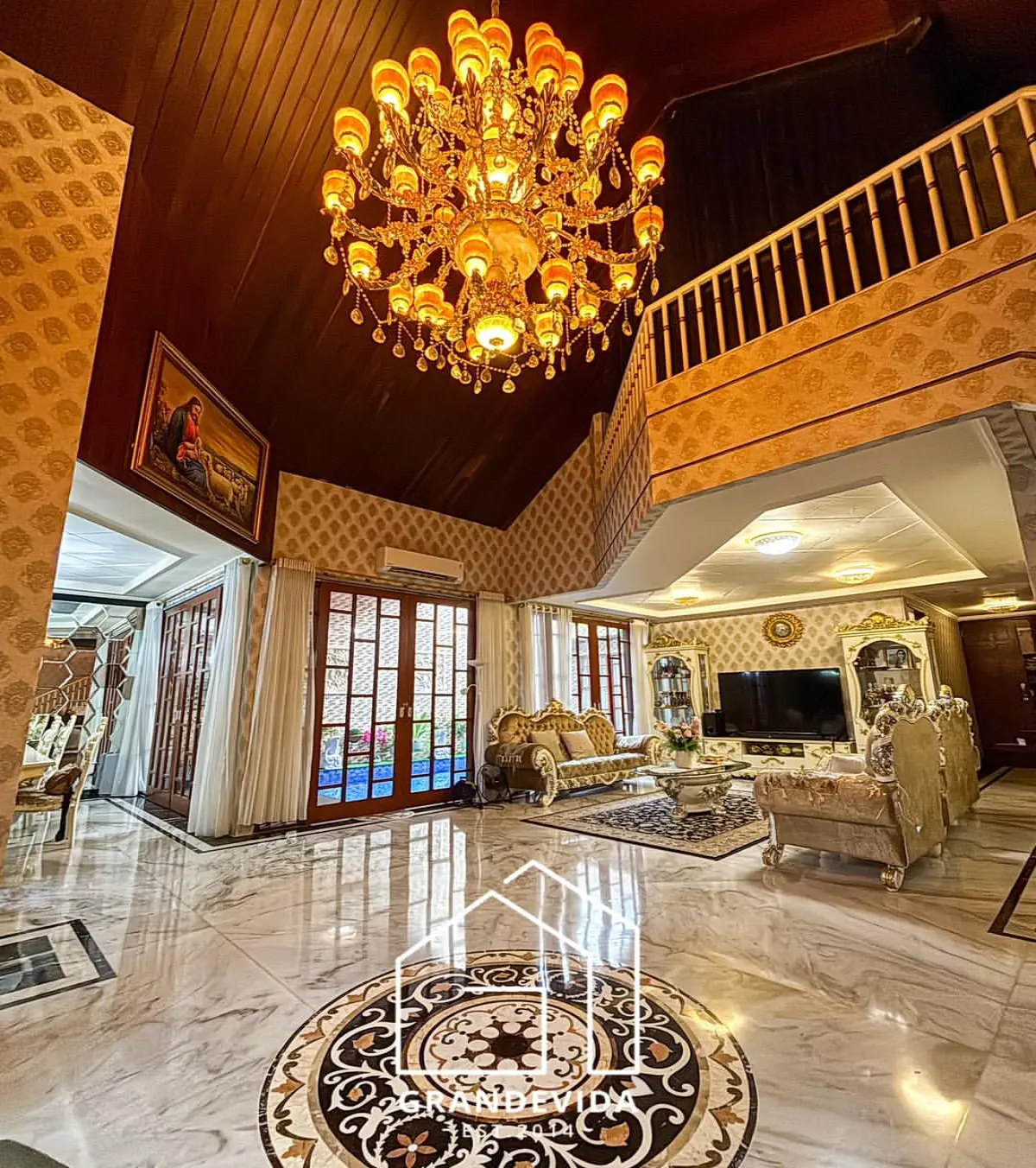 Dijual Rumah Mewah Kebayoran Lama Rumah Sangat Terawat