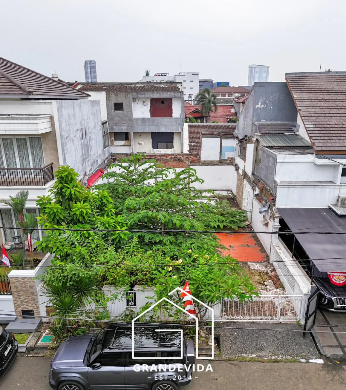 Rumah dijual di Pondok indah Jakarta Selatan - Tanah Dijual Pondok Indah Lokasi Strategis (tampak samping)