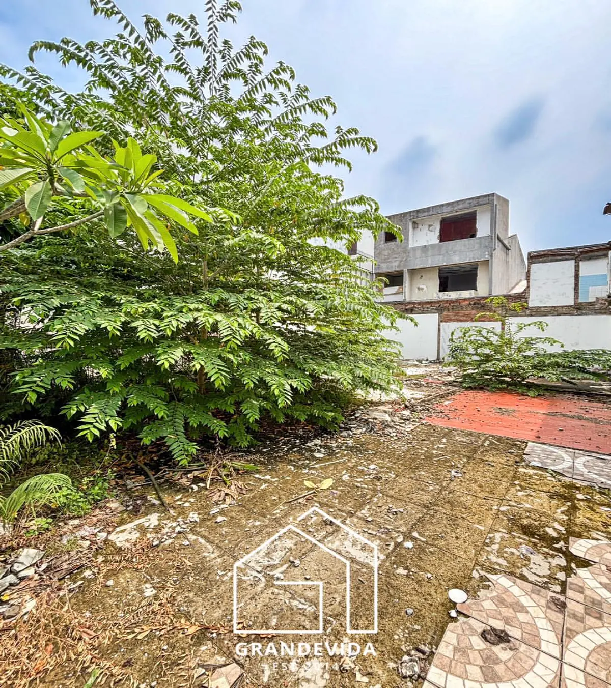 Rumah dijual di Pondok indah Jakarta Selatan - Tanah Dijual Pondok Indah Lokasi Strategis (ruang tamu)