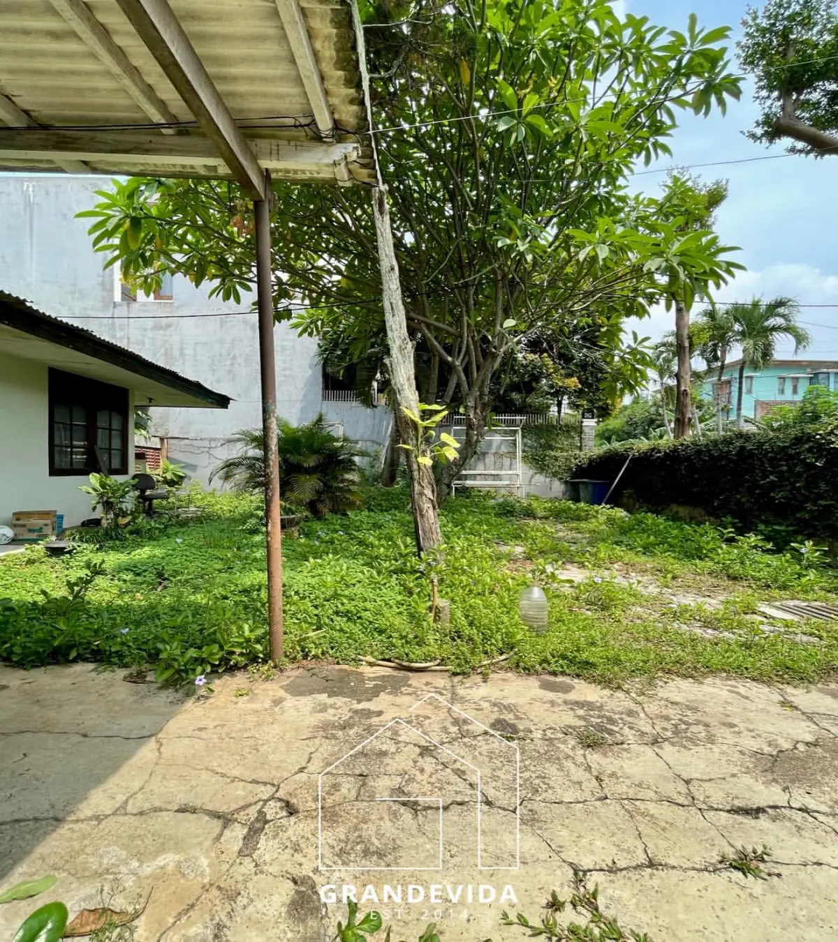 Rumah dijual di Cipete Jakarta Selatan - Tanah Dijual Cipete Jakarta Selatan Lokasi Strategis (ruang tamu)