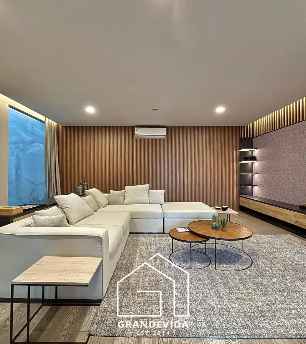 Rumah dijual di Cipete Jakarta Selatan - Rumah Dijual Cipete Jakarta Selatan 3,5 Lantai (tampak samping)