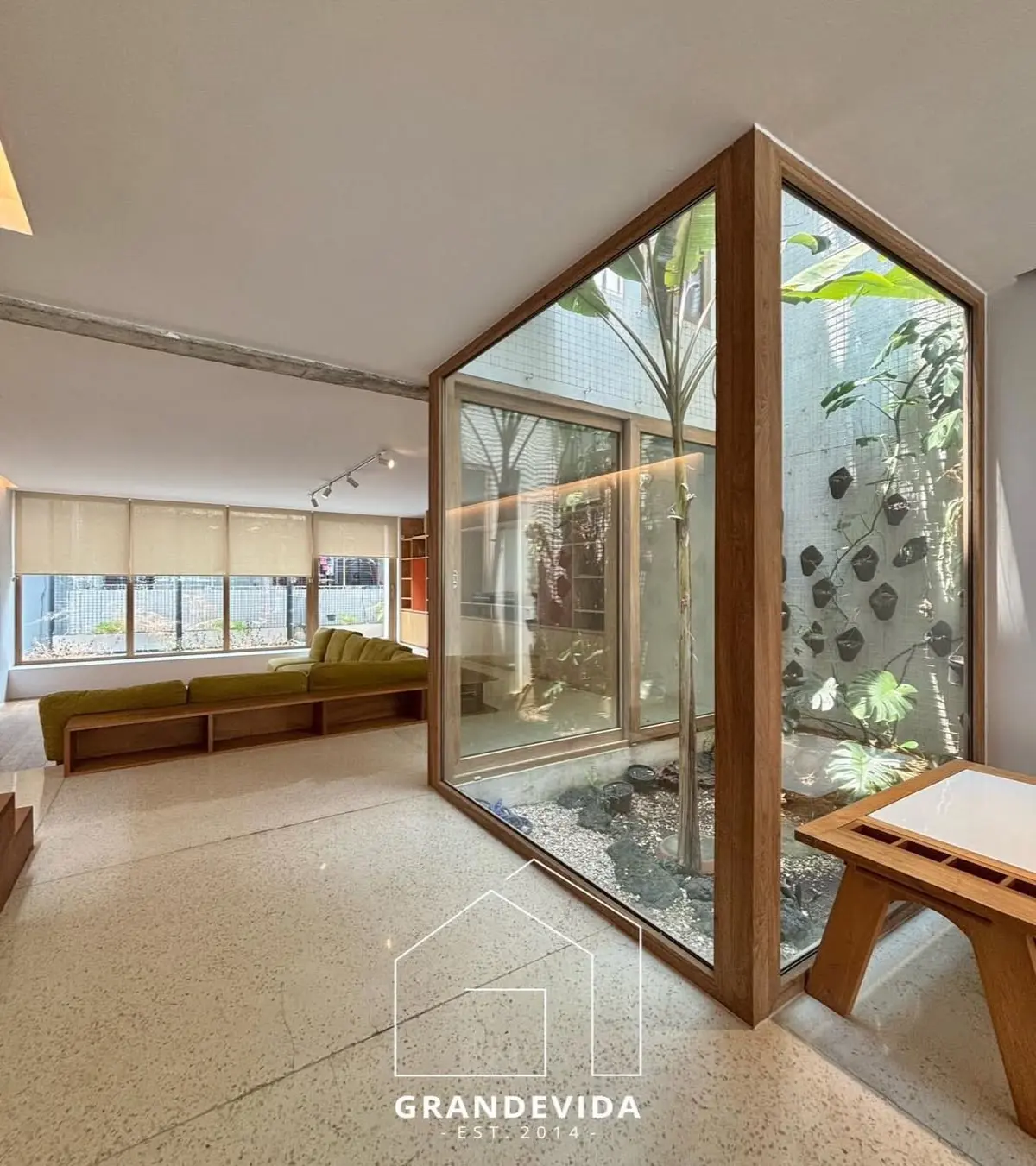 Rumah dijual di Kebayoran Baru Jakarta Selatan - Rumah Dijual Kebayoran Baru Area Senopati Jakarta Selatan