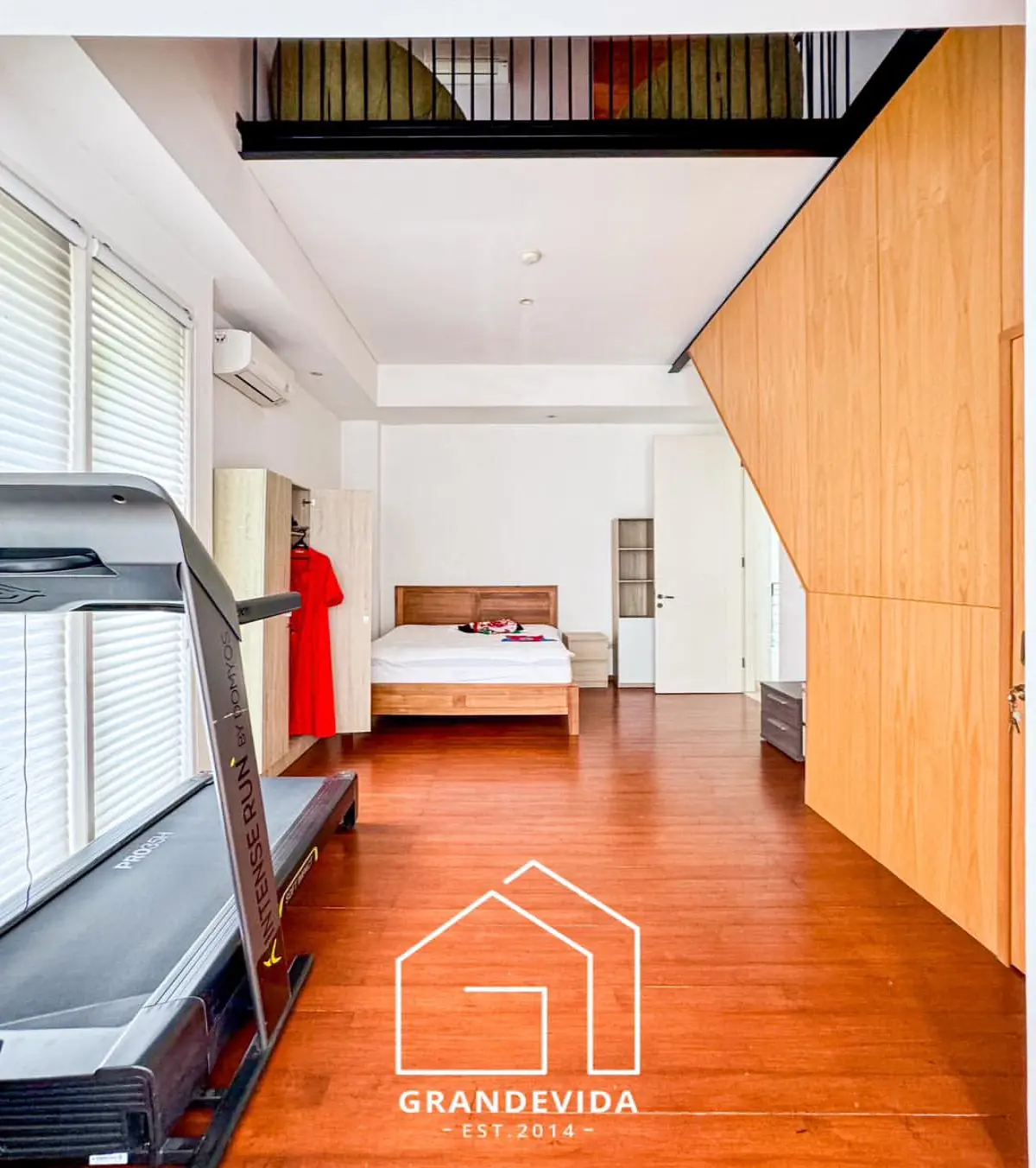 Rumah dijual di Kebayoran Baru Jakarta Selatan - Rumah Dijual Posisi Hook Kebayoran Baru Jakarta Selatan (kamar mandi)