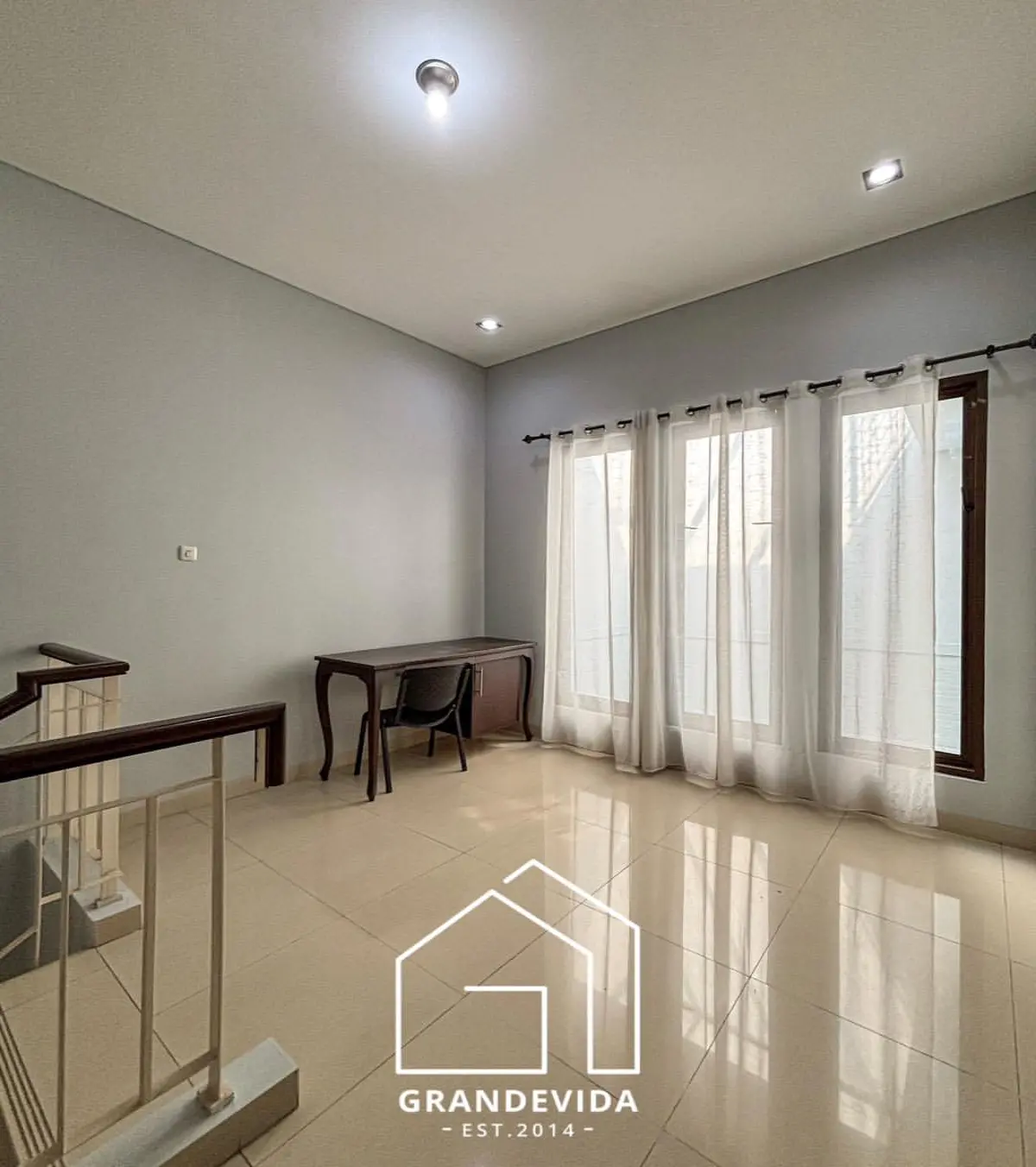 Rumah dijual di Cipete Jakarta Selatan - Rumah Dijual murah Cipete Jakarta Selatan Bangunan 2 Lantai (kamar mandi)