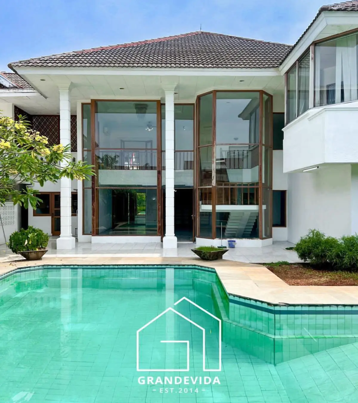 Rumah dijual di Cipete Jakarta Selatan - Jual Rumah Private Swimming Pool Cipete Jakarta Selatan