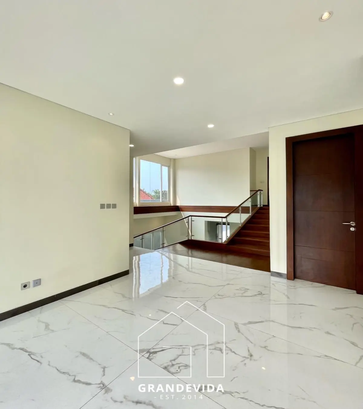 Rumah dijual di Pondok indah Jakarta Selatan - Rumah Dijual Pondok Indah Jakarta Selatan Rumah Lokasi Strategis (kamar tidur)