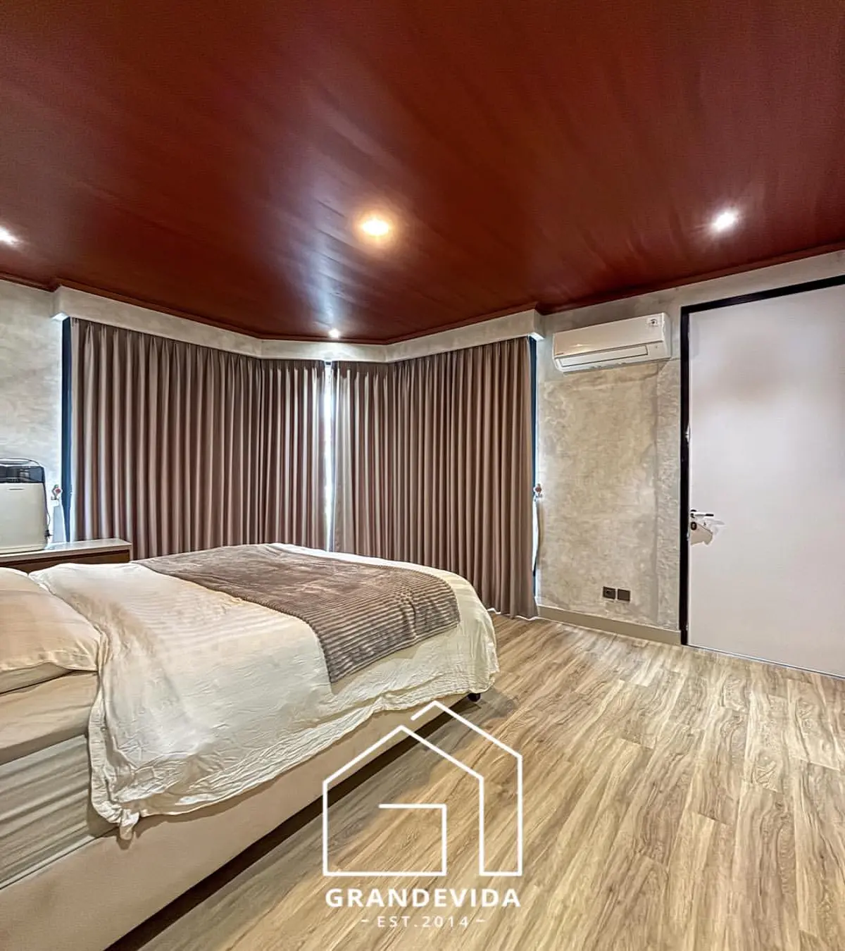 Rumah dijual di Pondok indah Jakarta Selatan - Rumah Mewah Pondok Indah Jakarta Selatan Harga Terbaik & Lokasi Strategis (ruang tamu)