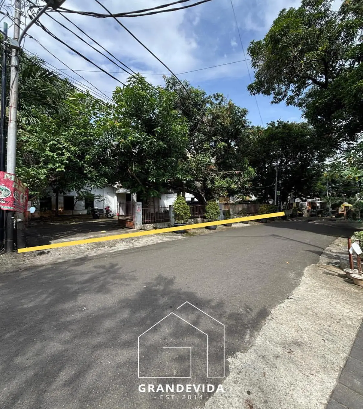 Dijual Cepat! Rumah di Pondok Indah, Harga Perhitungan Tanah