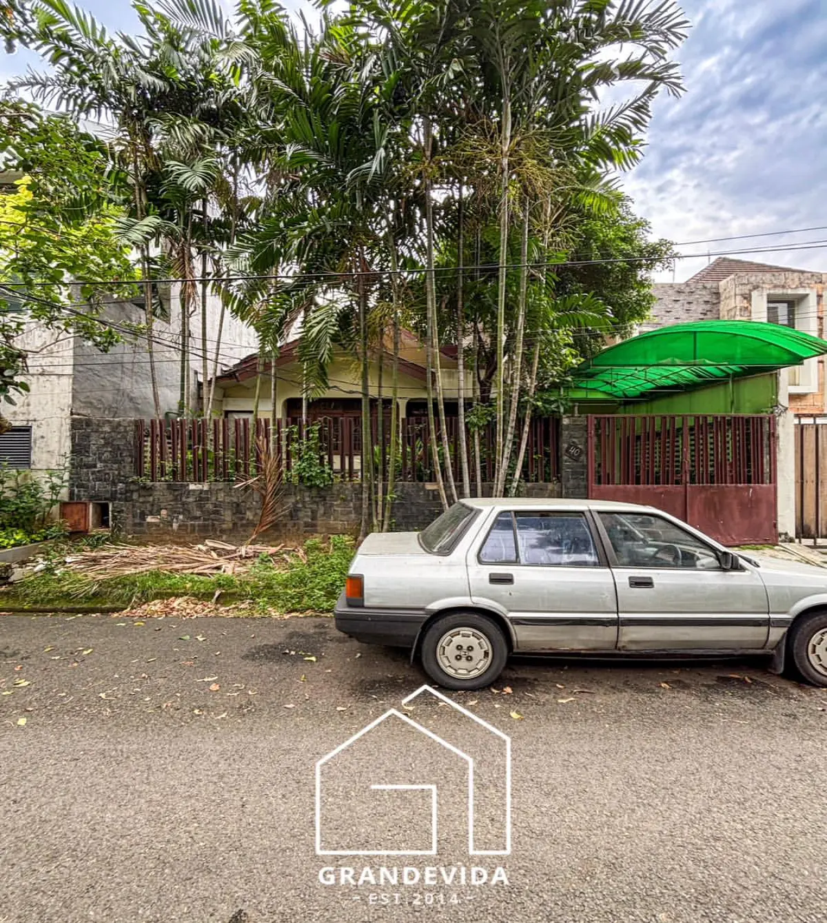 Rumah Pondok Indah Harga Nego, Dibawah NJOP! Lokasi Strategis