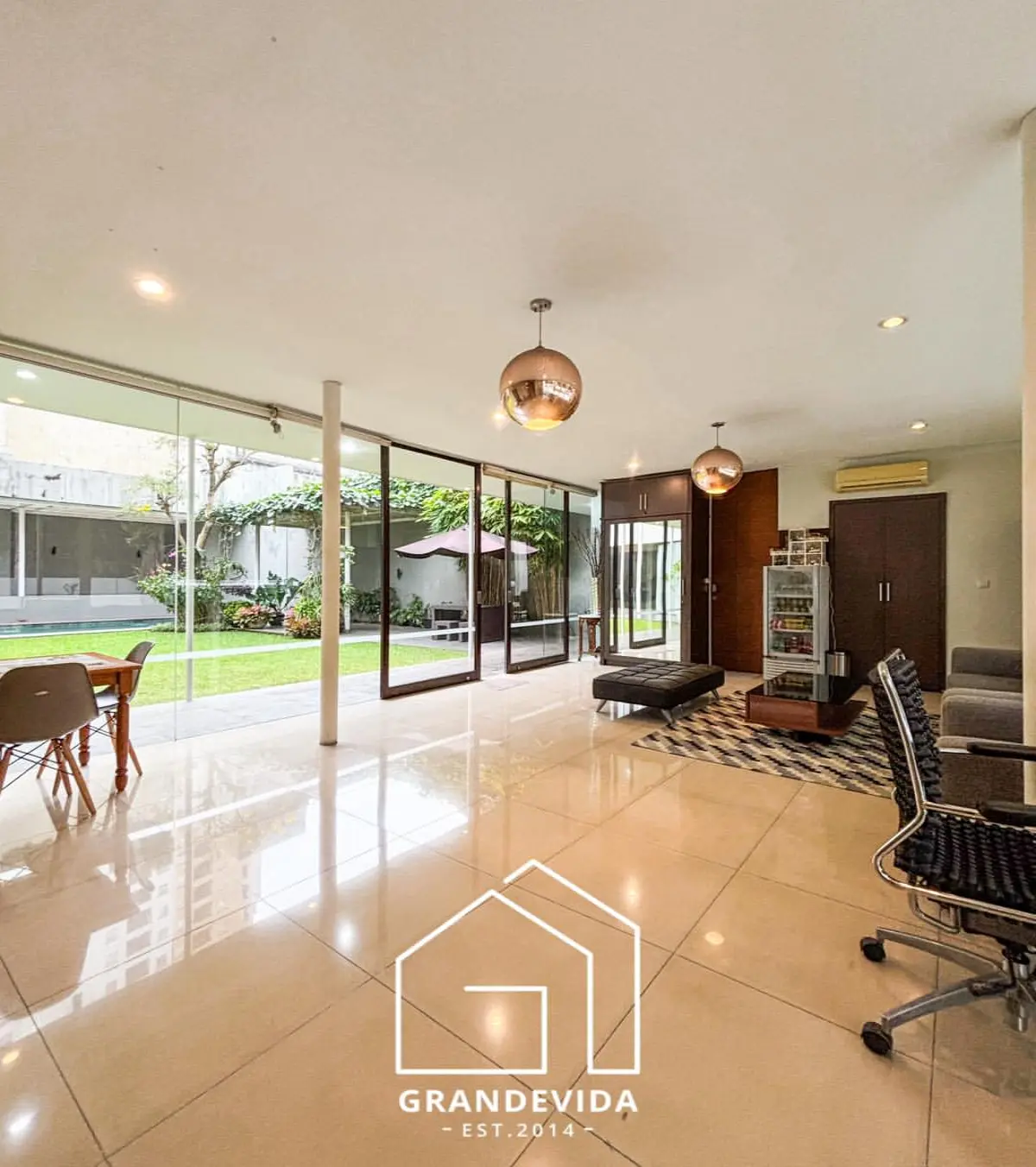 Rumah dijual di Kebayoran Baru Jakarta Selatan - Rumah Dijual Murah di Kebayoran Baru Jakarta Selatan Cocok Untuk Retail