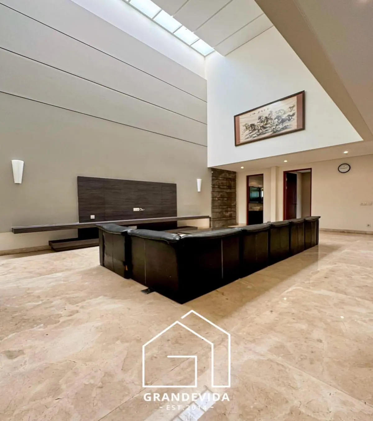 Rumah dijual di Jakarta Selatan - Rumah Jakarta Selatan (tampak samping)
