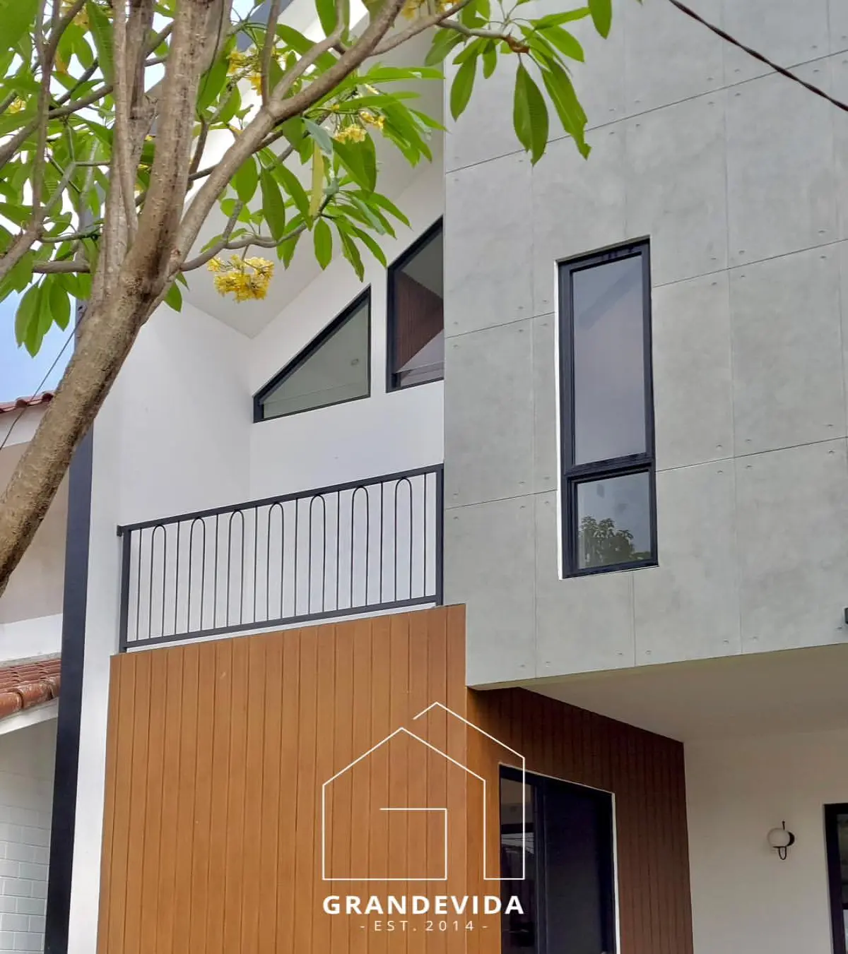 Rumah dijual di Cipete Jakarta Selatan - Jual Cepat! Rumah Strategis di Saidi, Cipete, Jaksel (ruang tamu)