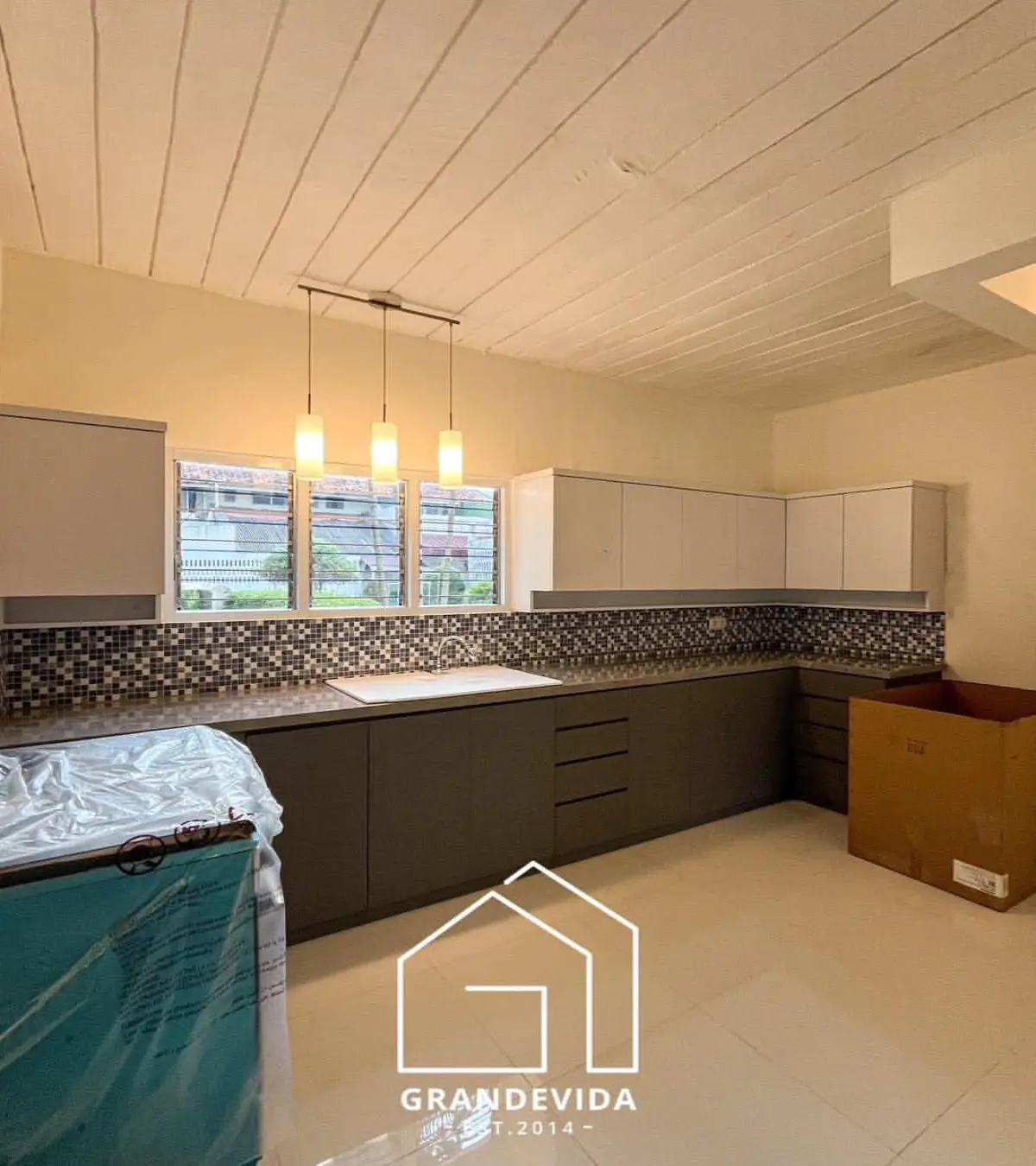 Rumah dijual di Cipete Jakarta Selatan - Jual Rumah Cipete Jakarta Selatan Desain Modern, Lingkungan Asri (kamar mandi)