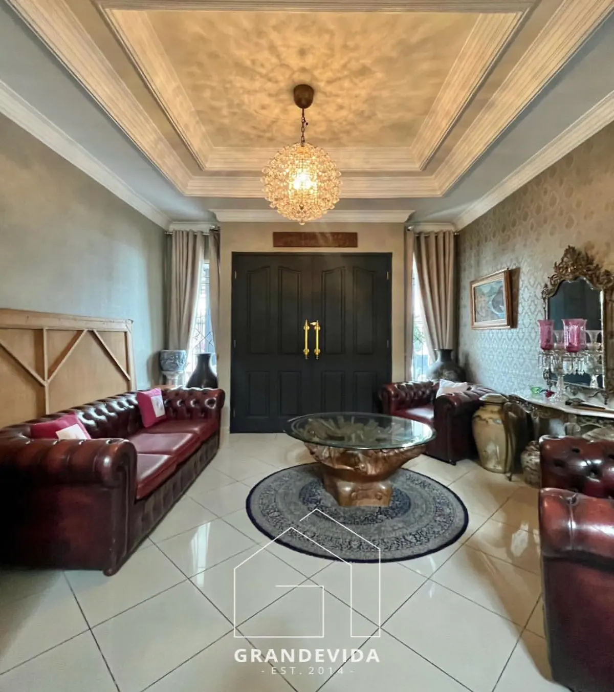 Rumah dijual di Cipete Jakarta Selatan - Hunian Idaman di Cipete, Jakarta Selatan Rumah Dijual (tampak samping)