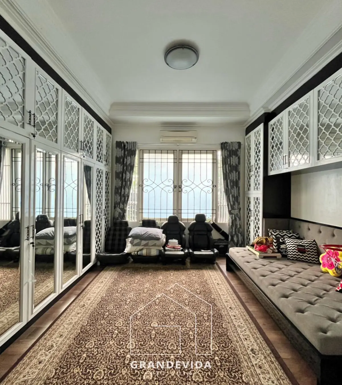 Rumah dijual di Cipete Jakarta Selatan - Hunian Idaman di Cipete, Jakarta Selatan Rumah Dijual (kamar tidur)