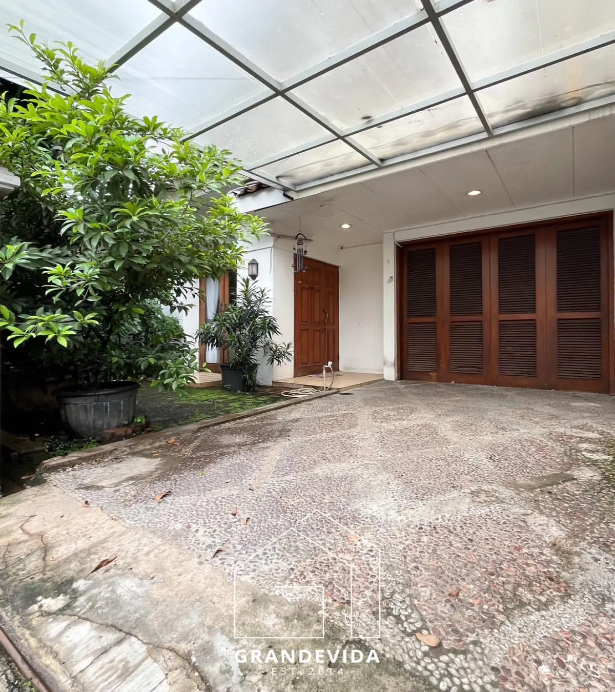Rumah dijual di Pondok indah Jakarta Selatan - Rumah Murah Pondok Indah Jakarta Selatan Turun Harga (ruang tamu)