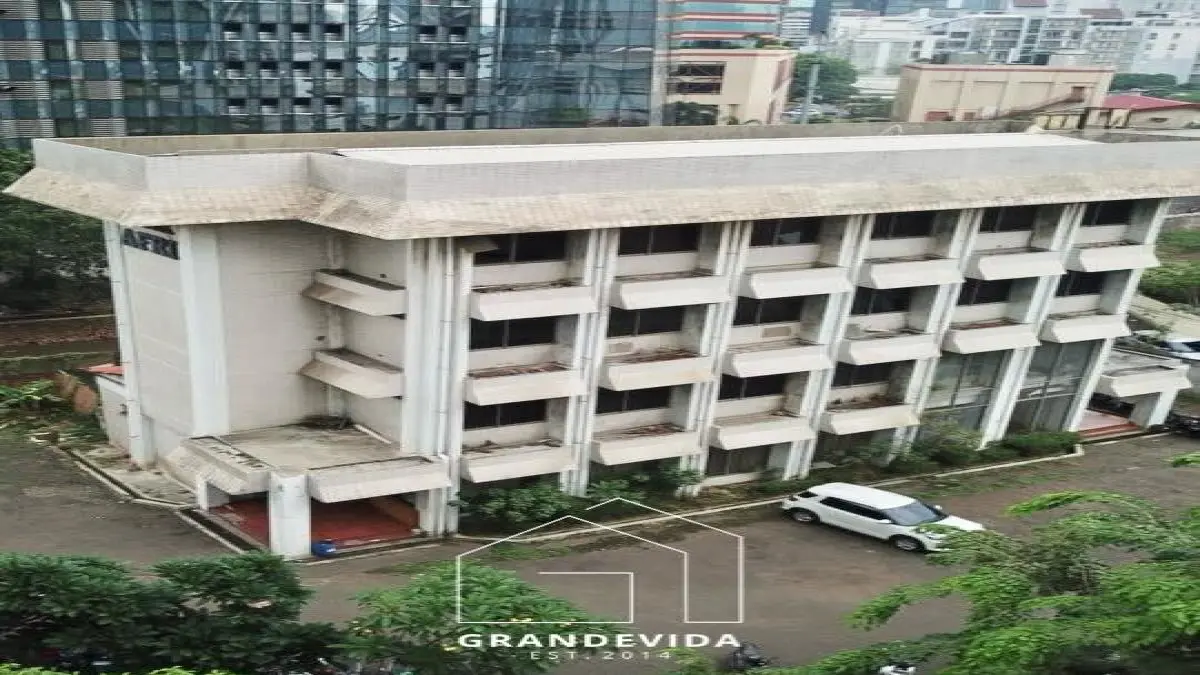 Rumah dijual di Gatot Subroto Jakarta Selatan - Mini Building Dijual Murah Gatot Subroto Jakarta Selatan (tampak samping)