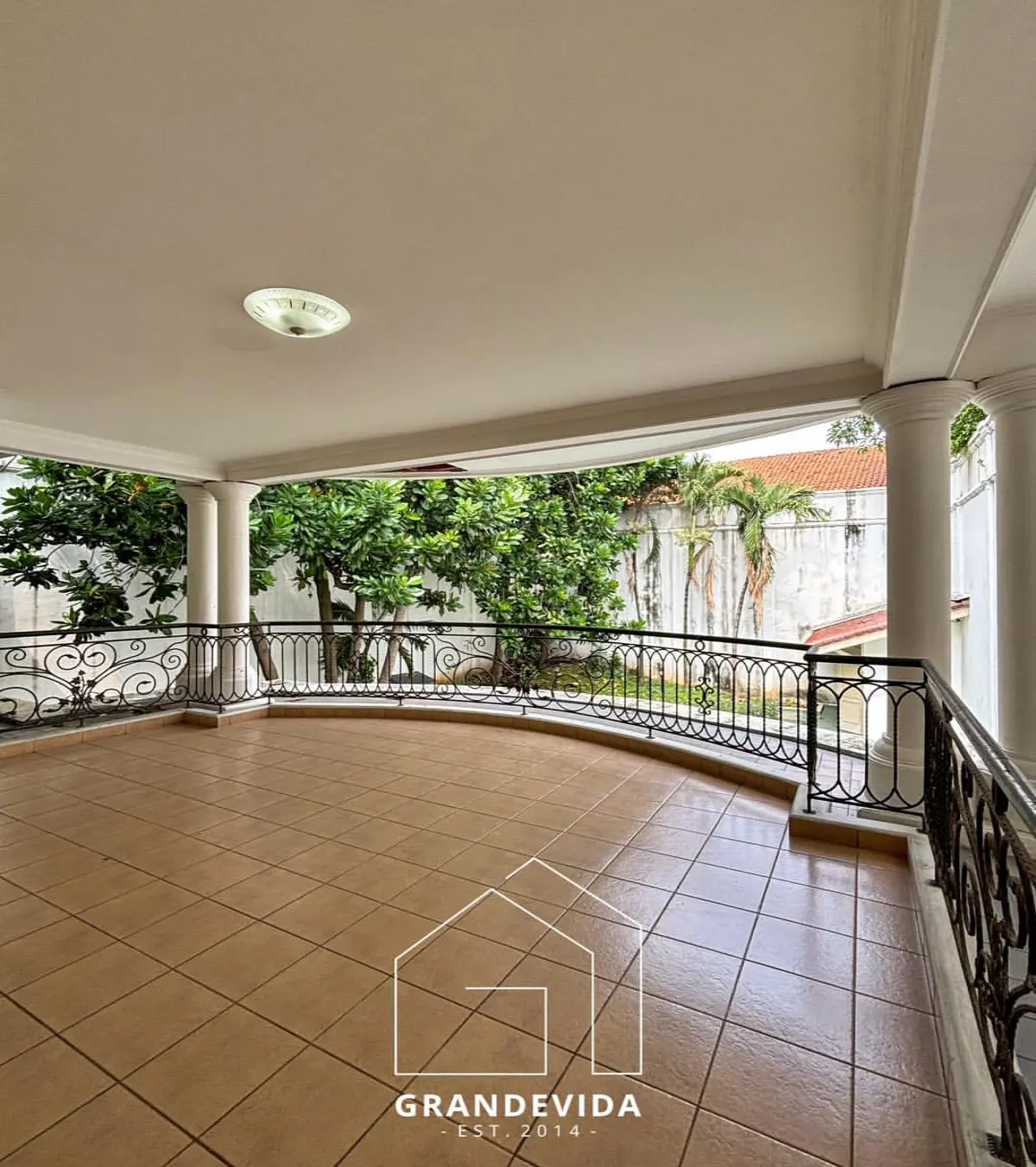 Rumah dijual di Cipete Jakarta Selatan - Jual Rumah Mewah Siap Huni di Cipete, Jaksel Harga Terbaik! (kamar tidur)