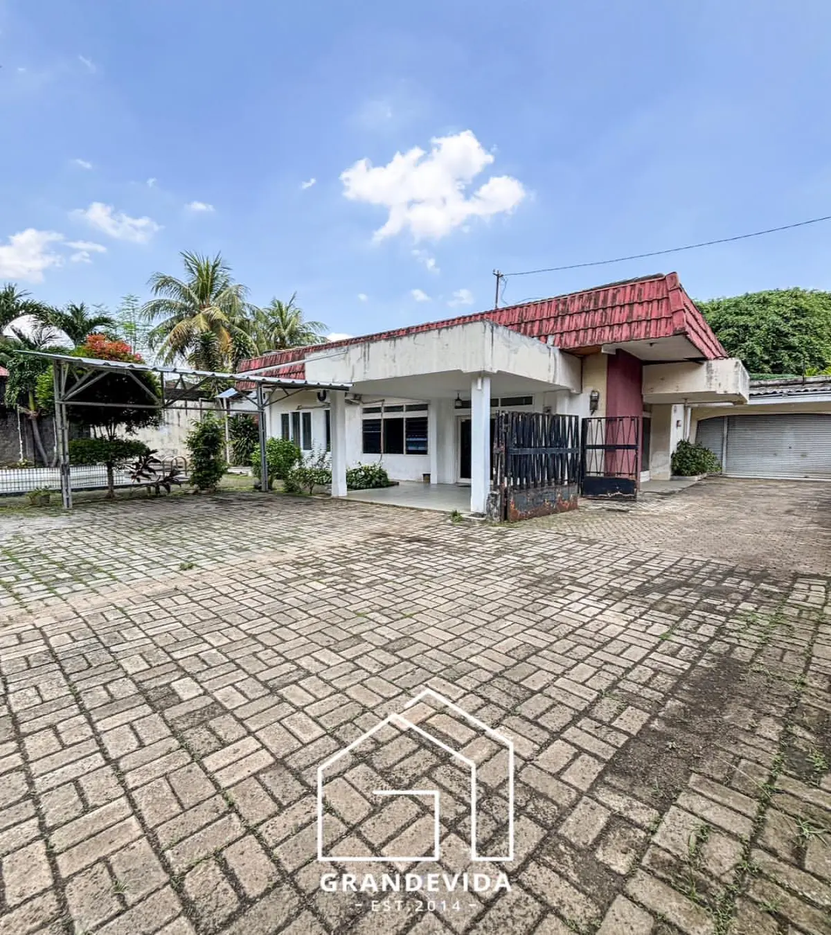 Rumah dijual di Cipete Jakarta Selatan - Rumah Murah Cipete Jakarta Selatan Harga Nego, Hitung Tanah! (tampak samping)