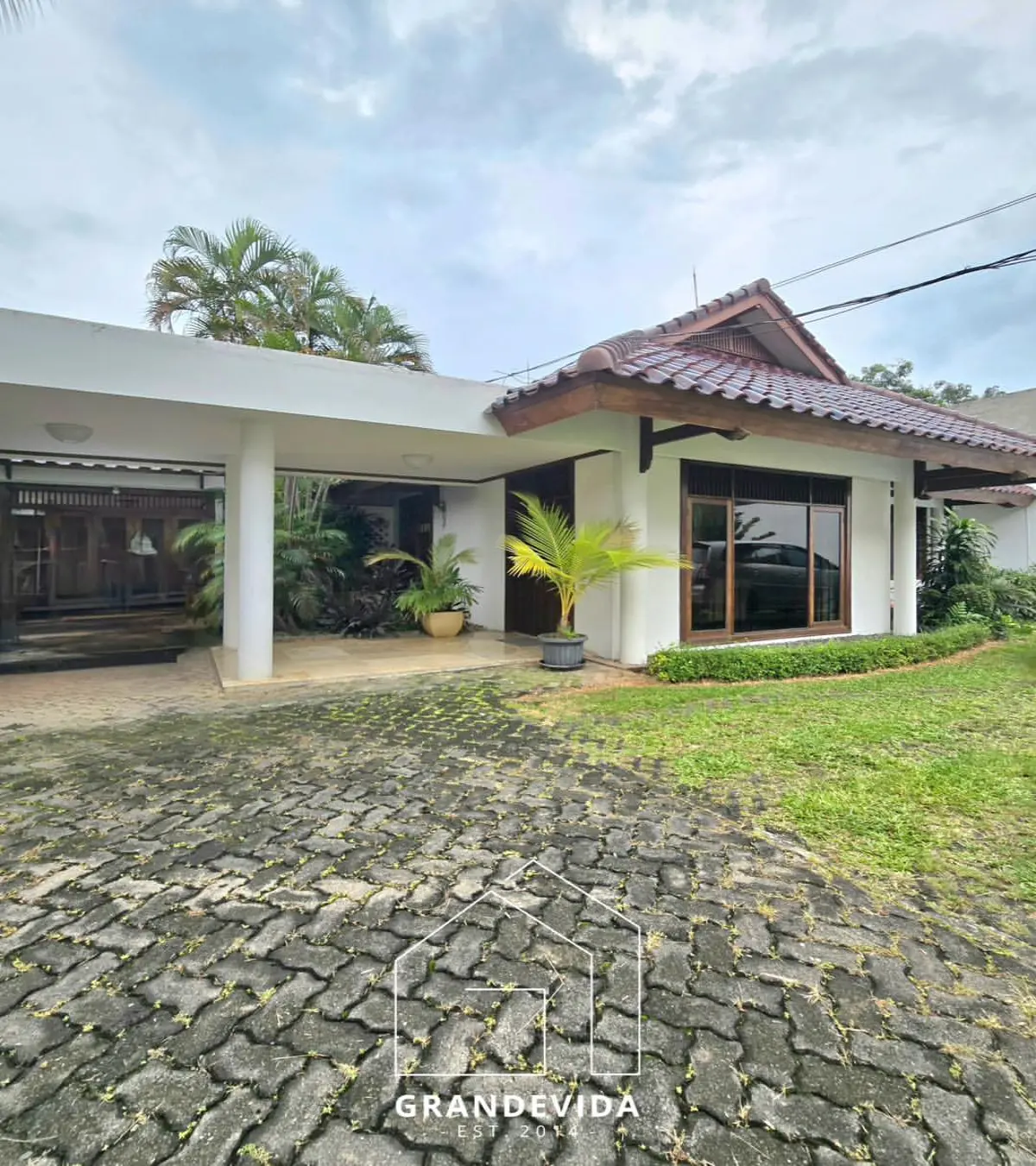 Rumah dijual di Cipete Jakarta Selatan - Cipete, Jakarta Selatan Rumah Idaman di Tanah Luas - Harga Nego! (kamar tidur)