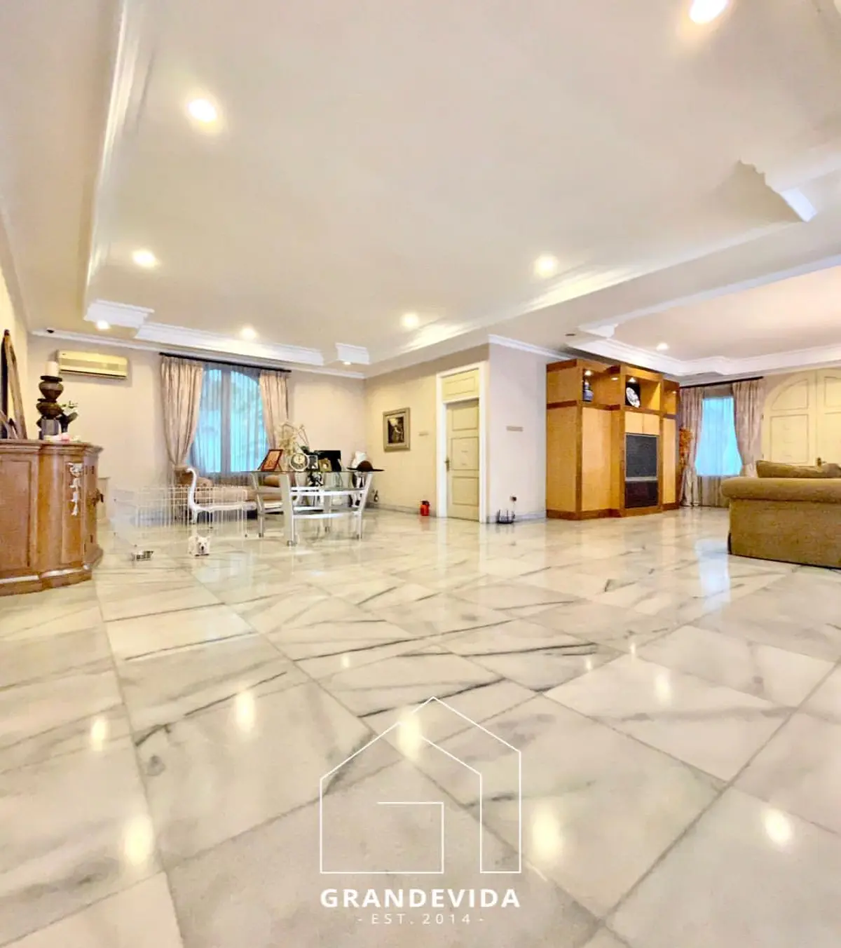 Rumah dijual di Cipete Jakarta Selatan - Rumah Dua Lantai Dijual di Cipete Jakarta Selatan (kamar mandi)