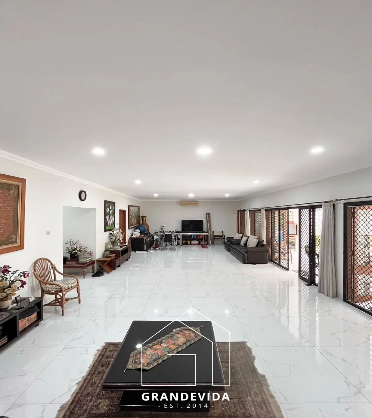 Rumah dijual di Kebayoran Baru Jakarta Selatan - Kebayoran Baru Rumah Dijual, Harga Nego, Dekat Fasilitas Umum (kamar tidur)
