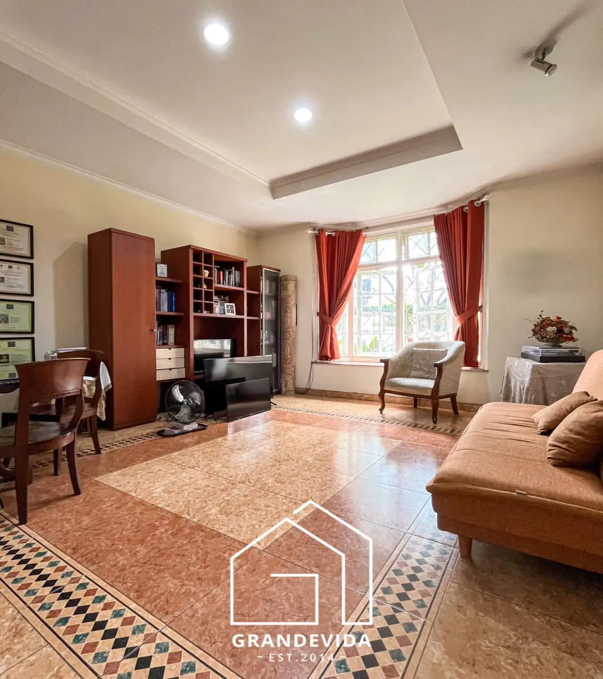 Rumah dijual di Kebayoran Baru Jakarta Selatan - Rumah Dijual Cisanggiri Kebayoran Baru Jakarta Selatan (ruang tamu)