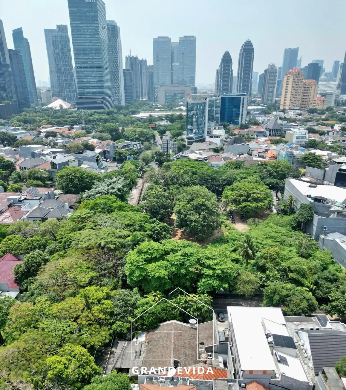 Rumah dijual di Kebayoran Baru Jakarta Selatan - Rumah Dijual Kebayoran Baru Posisi Hook Dekat Senopati (kamar tidur)