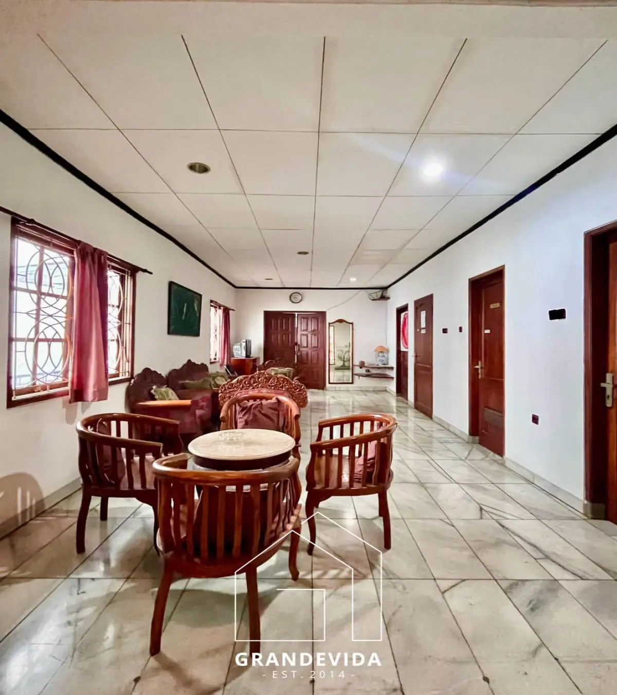 Rumah dijual di Kebayoran Baru Jakarta Selatan - Rumah Dijual Wijaya Kebayoran Baru Jakarta Selatan (ruang tamu)