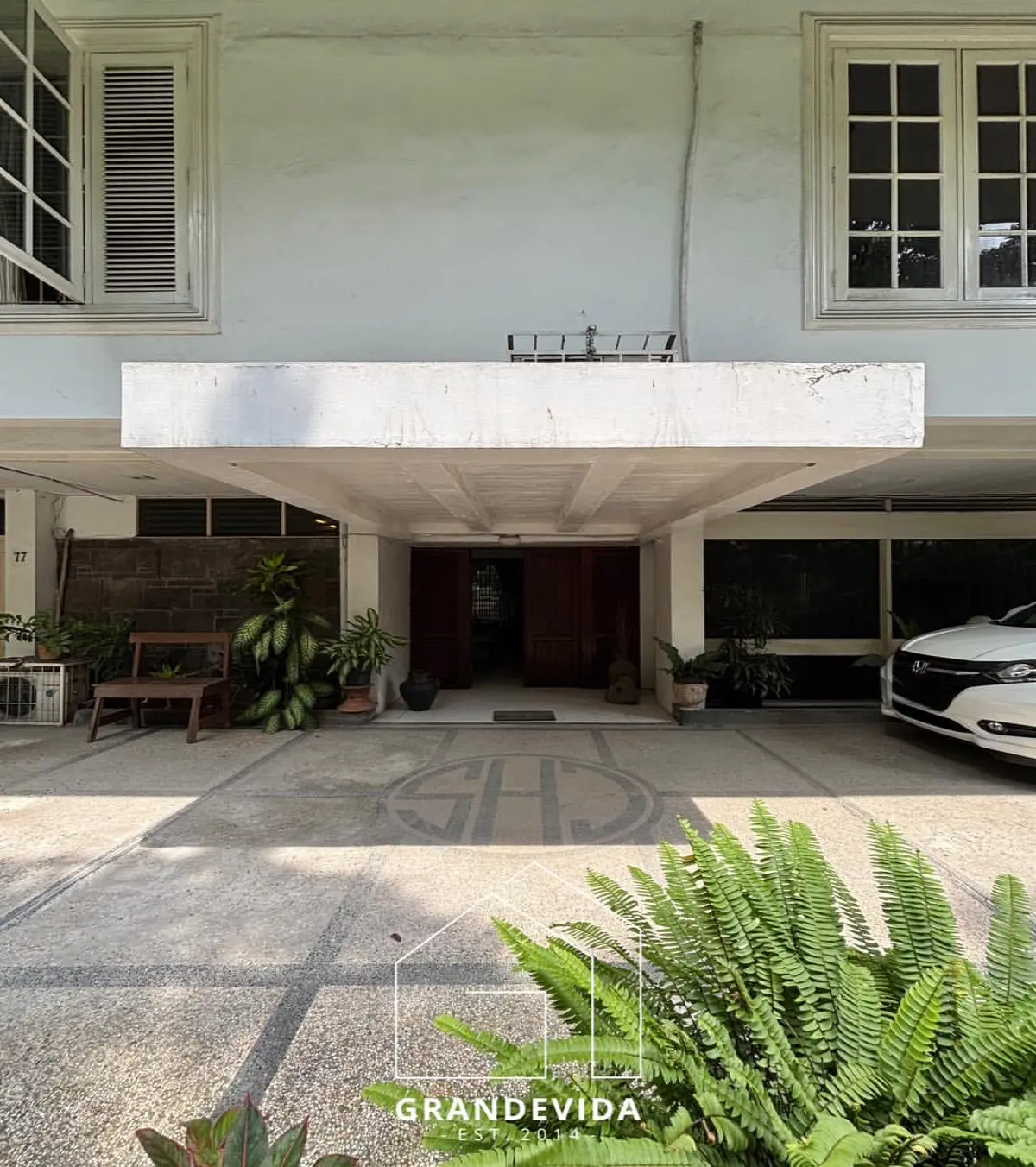 Rumah dijual di Kebayoran Baru Jakarta Selatan - Rumah Dijual di Wijaya Kebayoran Baru Dekat SCBD (tampak samping)