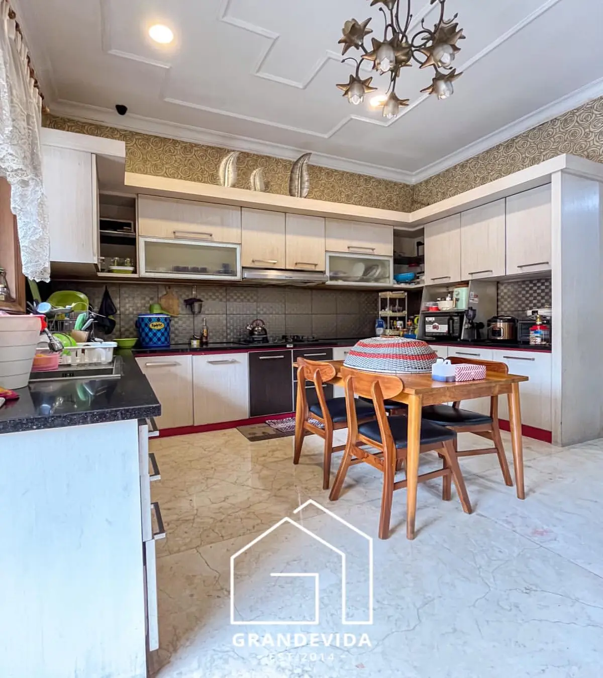 Rumah dijual di Jati Padang Jakarta Selatan - Rumah Dijual Jati padang Pasar Minggu Jakarta Selatan (kamar tidur)