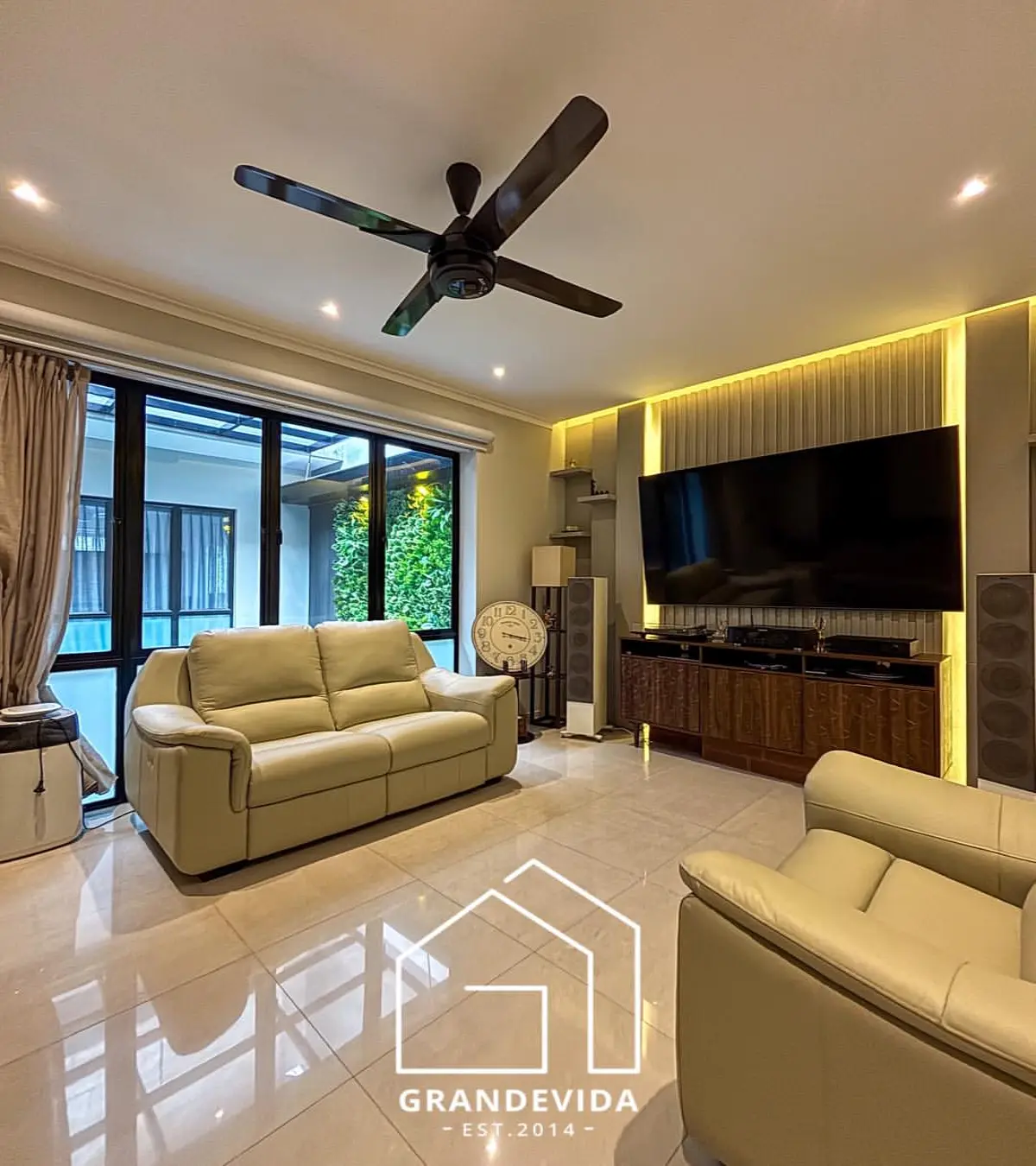 Rumah dijual di Cilandak Jakarta Selatan - Rumah Cilandak Jakarta Selatan Dalam Townhouse Mewah (kamar tidur)